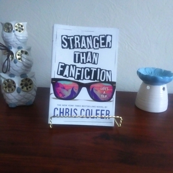 Chris Colfer Other - Stranger Than Fanfiction 📚